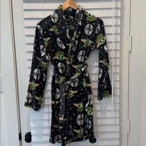 Star Wars Mandalorian Grogu Boys Large 12-14 Plush Bathrobe Loungewear Cozy Soft
